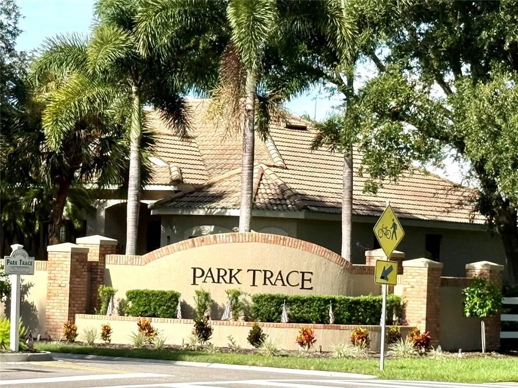 Photo of 335 PARK TRACE BOULEVARD