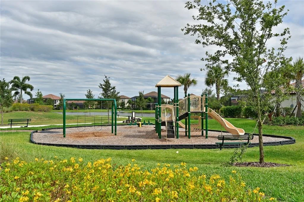 Photo of 13423 RAMBLEWOOD TRAIL