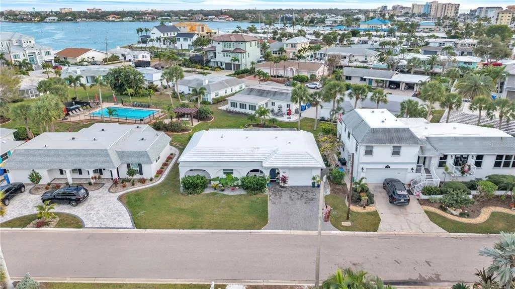 Photo of 904 INLET CIRCLE
