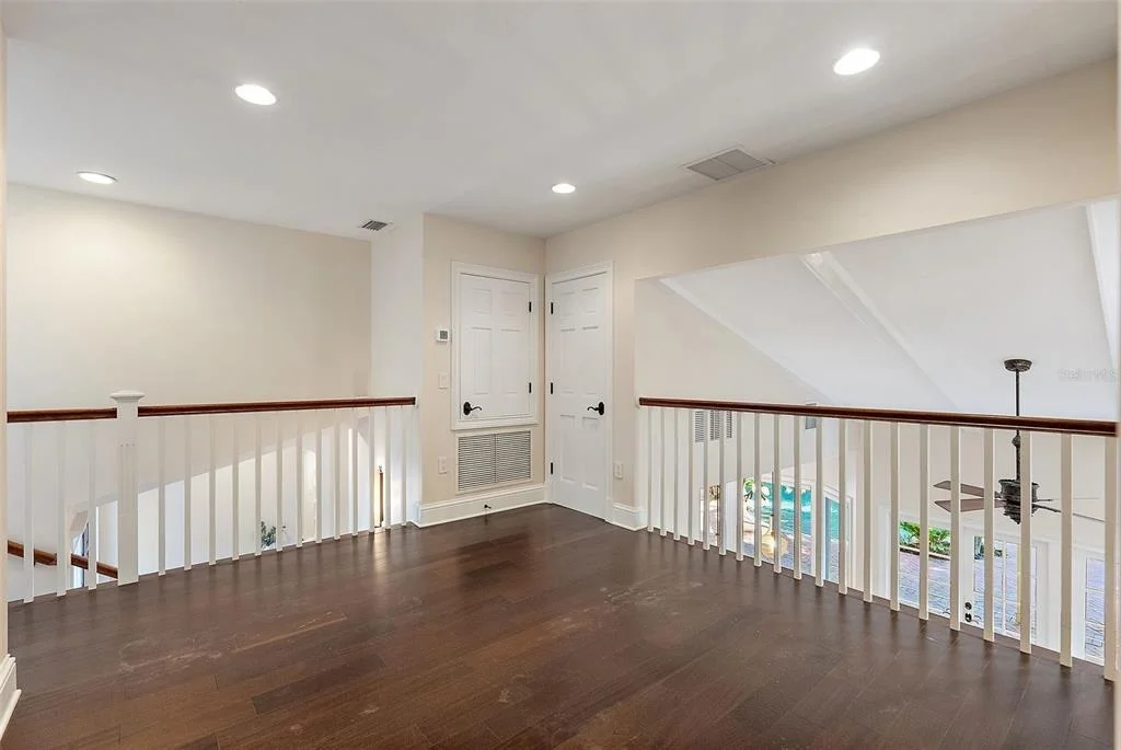 Photo of 2371 LANDINGS CIRCLE