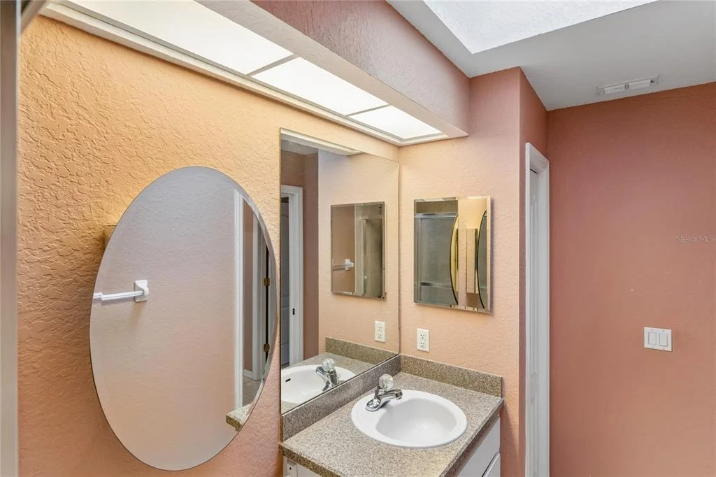 Photo of 312 ROYAL PALM WAY