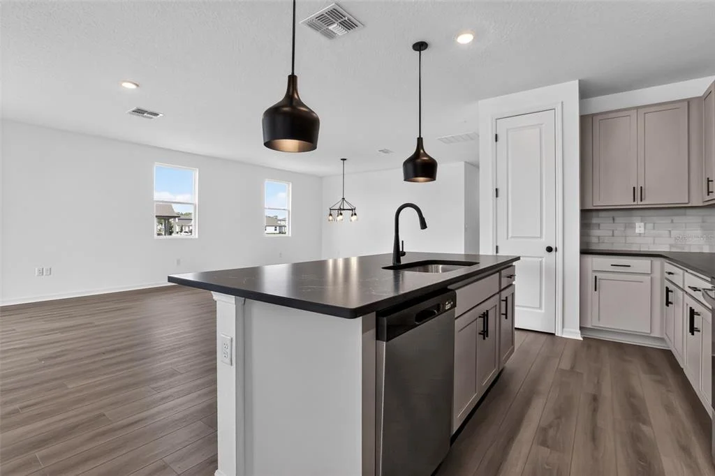 Photo of 30134 EMERALD FOREST DRIVE