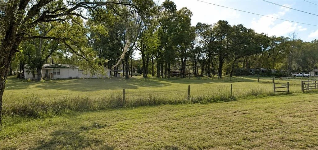 Photo of 25256 RICHBARN ROAD