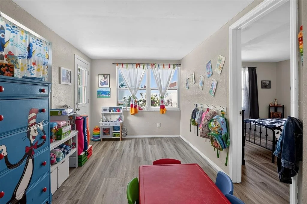 Photo of 6108 FAIRWAY BOULEVARD