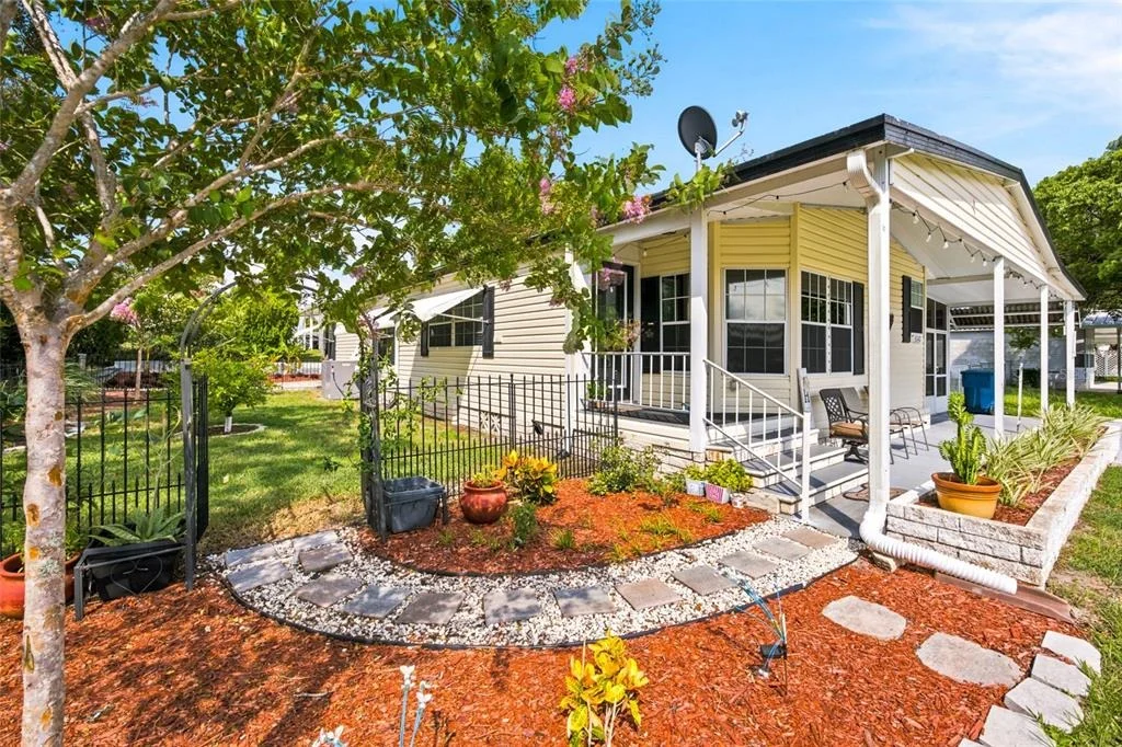 Photo of 9242 DENMARSH DRIVE