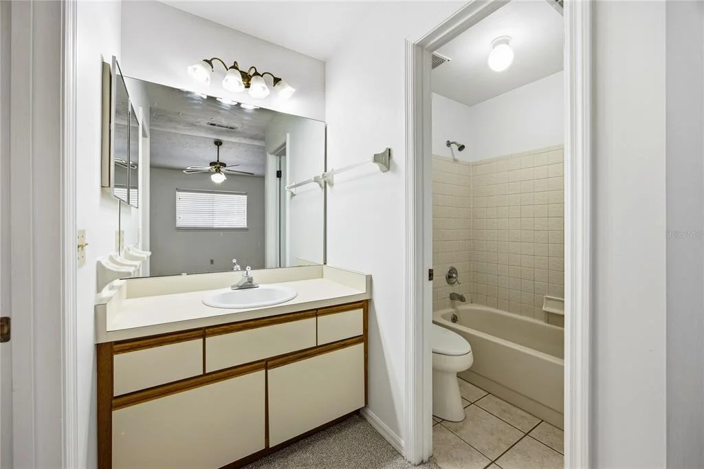 Photo of Unit K at 218 NW 50TH BOULEVARD