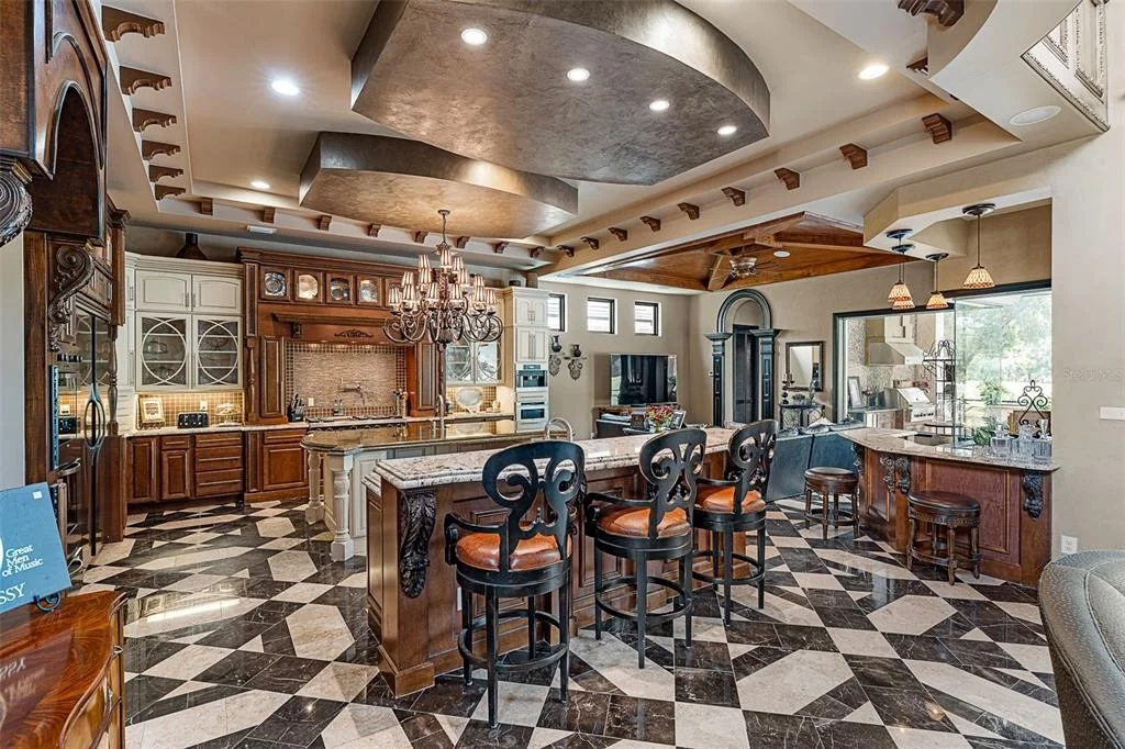 Photo of 641 WOODBRIDGE DRIVE
