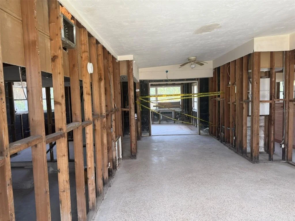 Photo of 14054 DRIVE