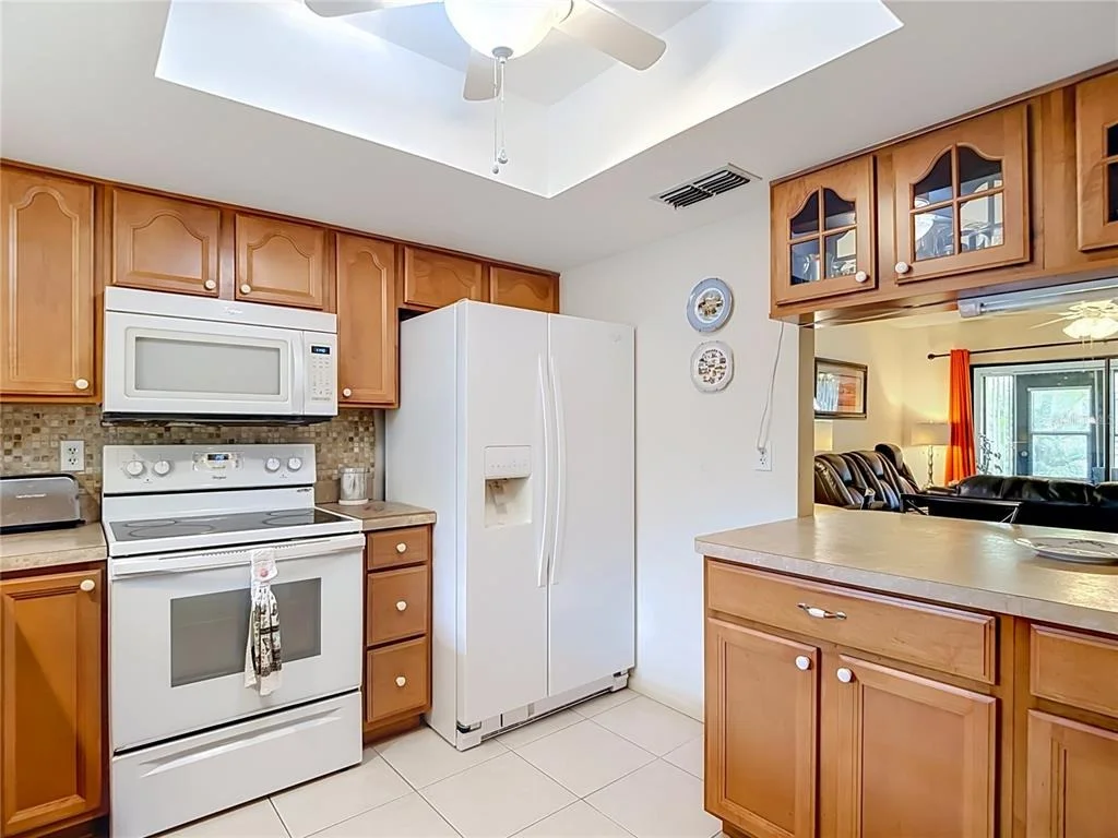 Photo of Unit 35C at 2546 OAKLEAF LANE