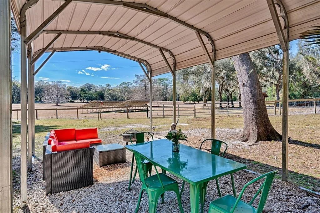 Photo of 1208 N COUNTY ROAD 315