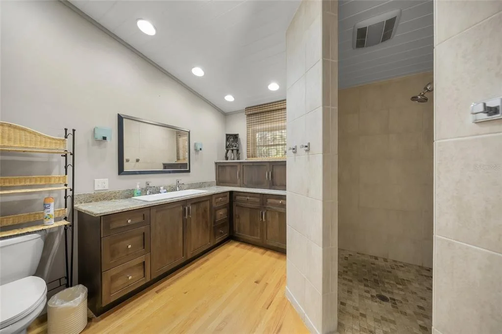 Photo of 3331 OLD OAK DRIVE