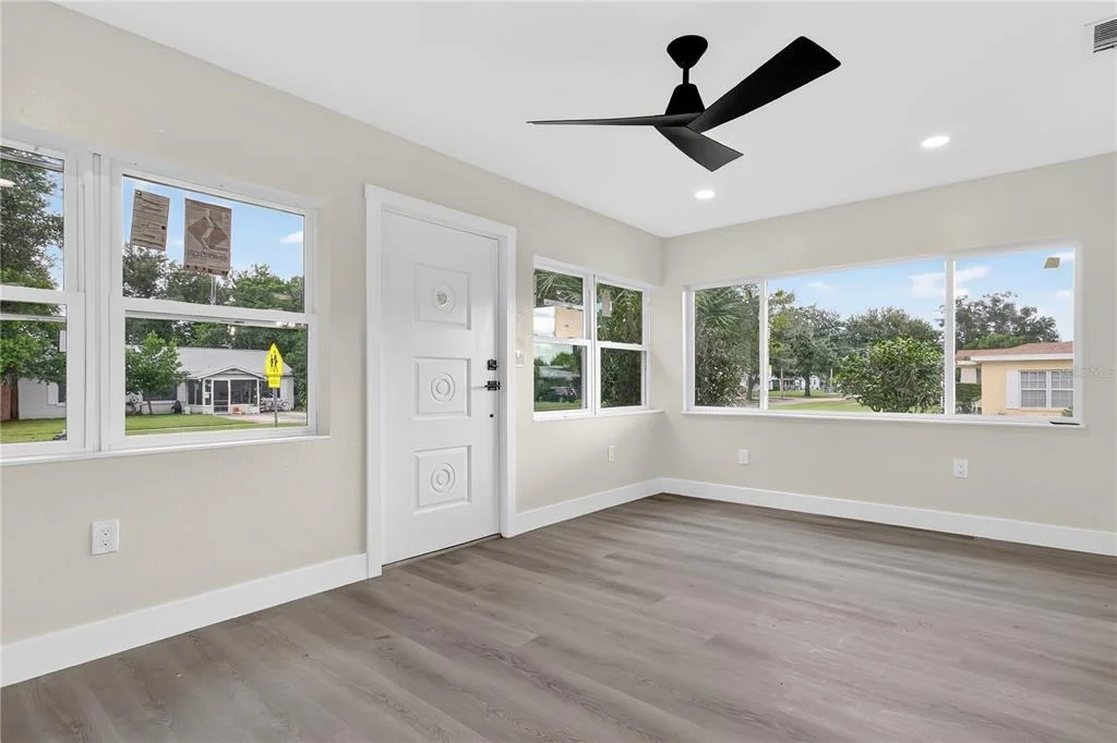 Photo of 2612 ROXBURY ROAD