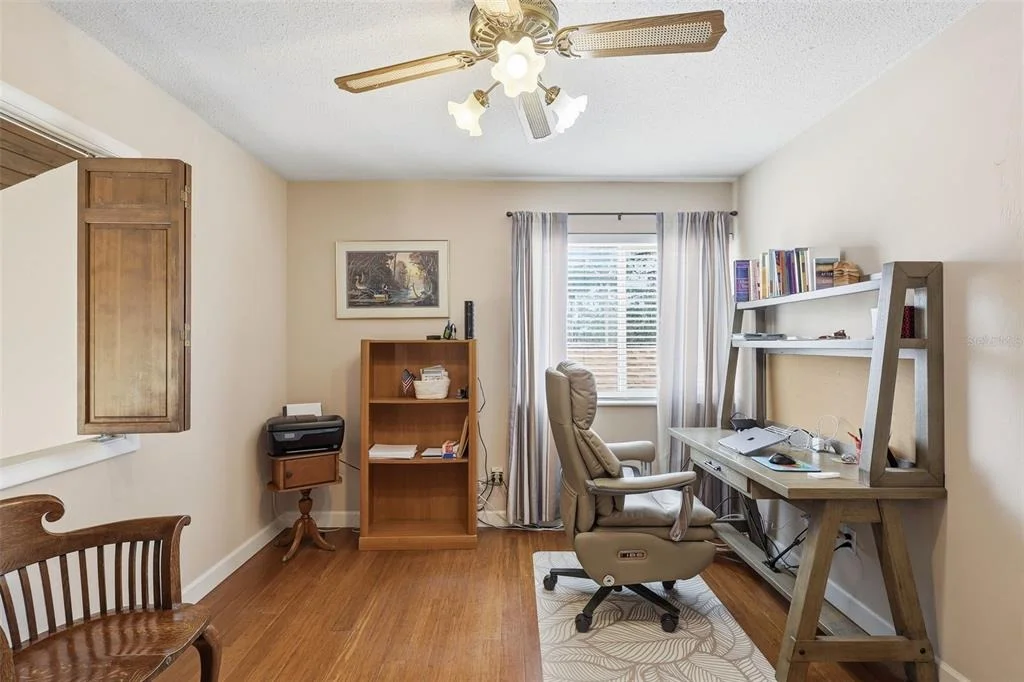 Photo of 117 MEADOWBROOK CIRCLE