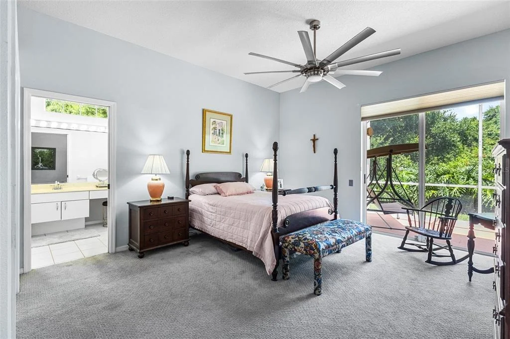 Photo of 6662 OAKBROOKE CIRCLE