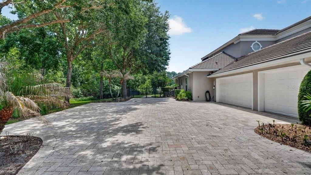 Photo of 1117 OXBRIDGE LANE