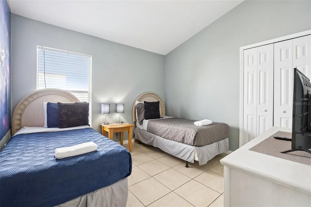 Photo of 746 KILDRUMMY DRIVE