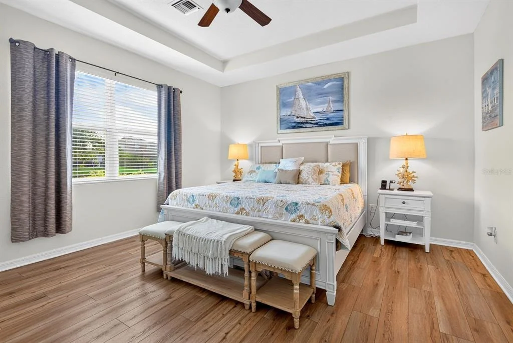 Photo of 6435 DEVESTA LOOP