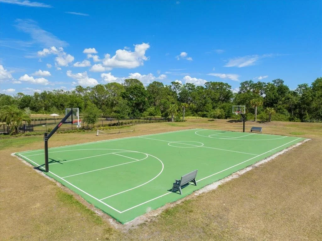 Photo of 13832 GREEN HAMMOCK PLACE
