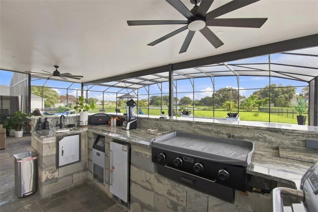 Photo of 6113 WATERFIELD WAY