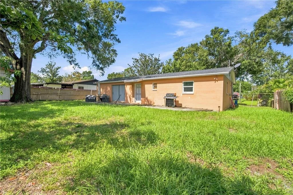 Photo of 802 PAPAYA DRIVE