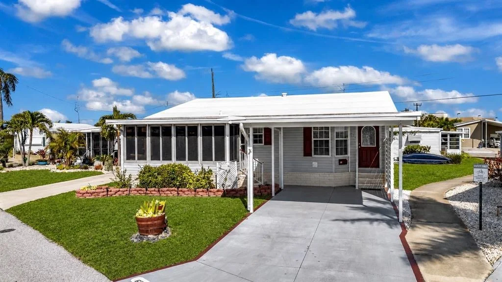 Photo of 634 LEISURE