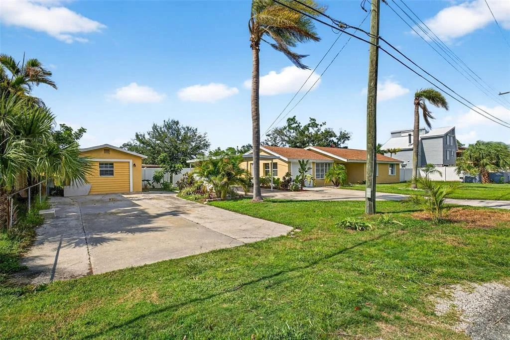 Photo of 3225 W SHELL POINT ROAD