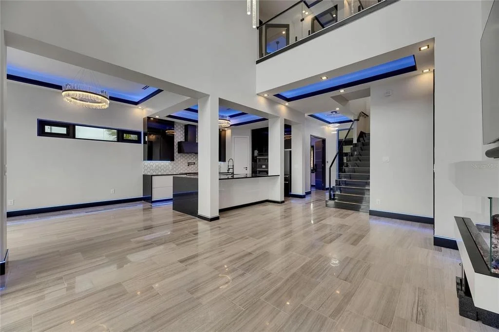 Photo of 6528 SIMONE SHORES CIRCLE