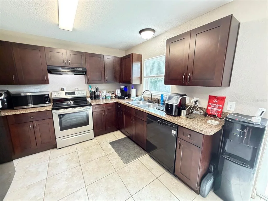 Photo of 3737 SW 150TH LOOP