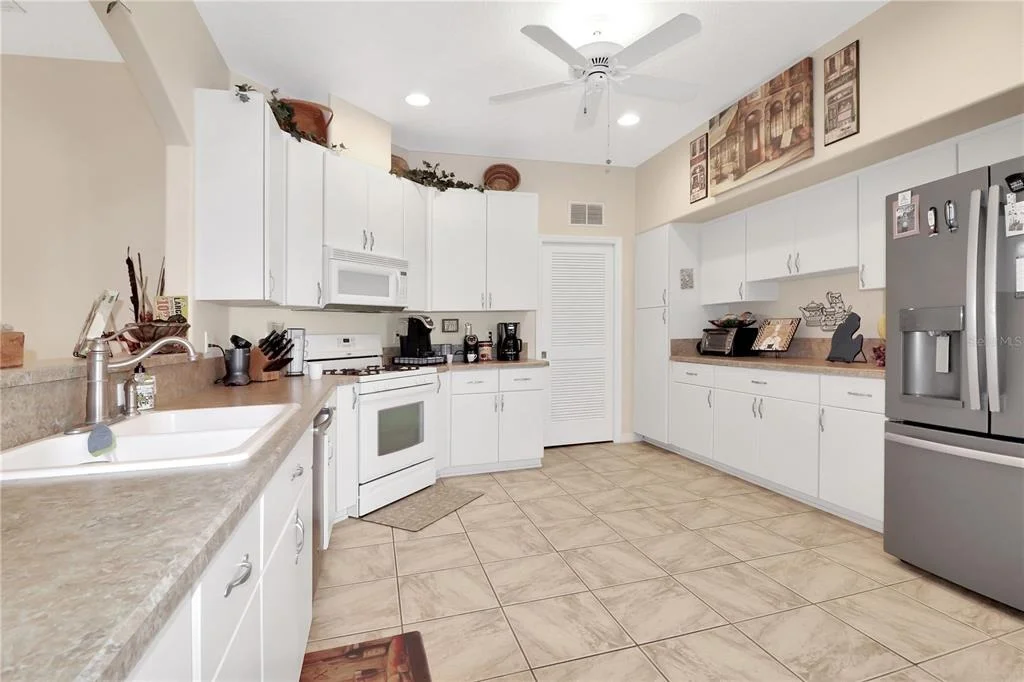 Photo of 20751 QUEEN ALEXANDRA DRIVE