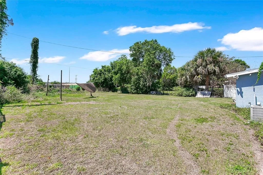 Photo of 2482 ROXBURY ROAD