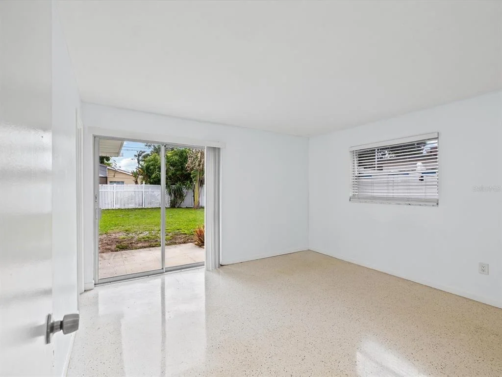 Photo of 865 IMPERIAL DRIVE
