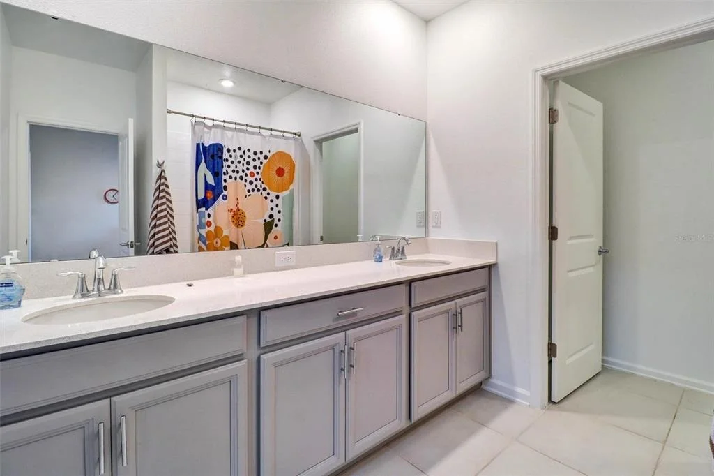 Photo of 6352 SPRUCEPINE LANE