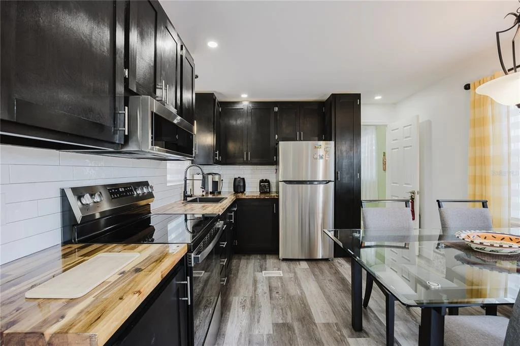 Photo of 11296 OLIVE CIRCLE