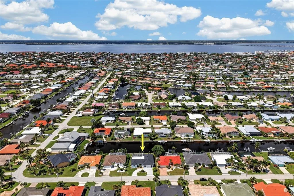 Photo of 2280 VIA ESPLANADE