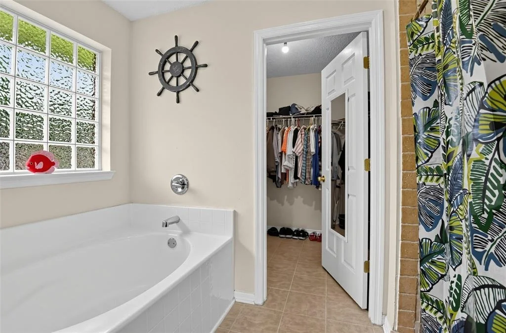 Photo of 43 KARAS TRAIL