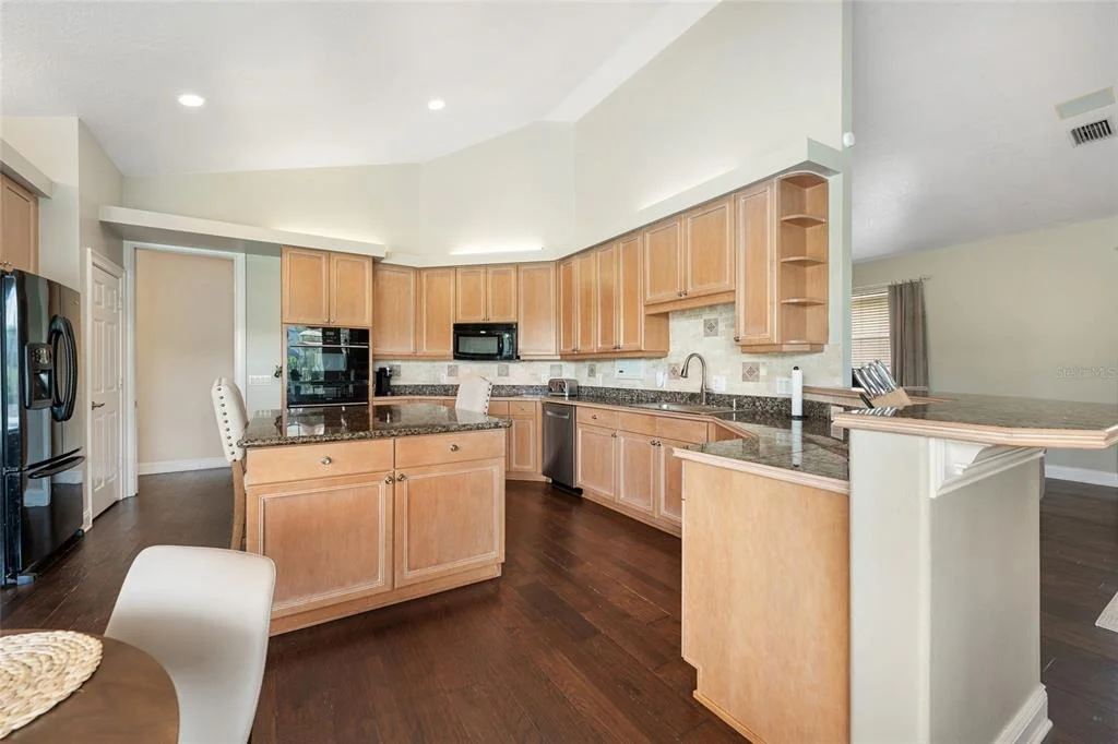 Photo of 8612 OLDBRIDGE LANE