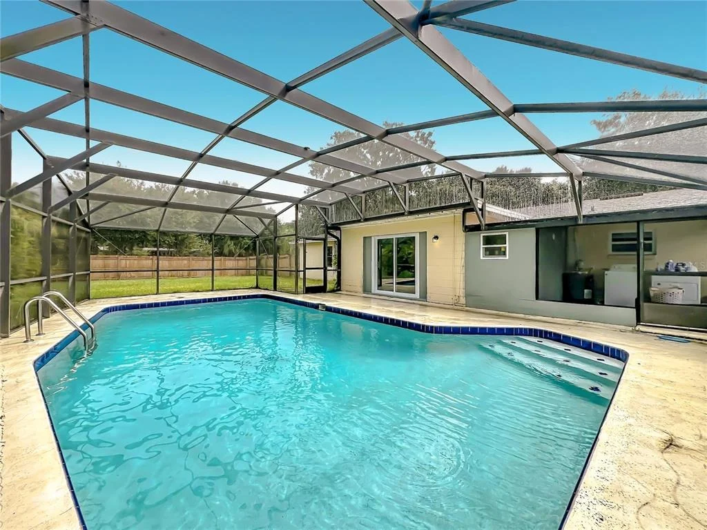 Photo of 731 BONGART ROAD