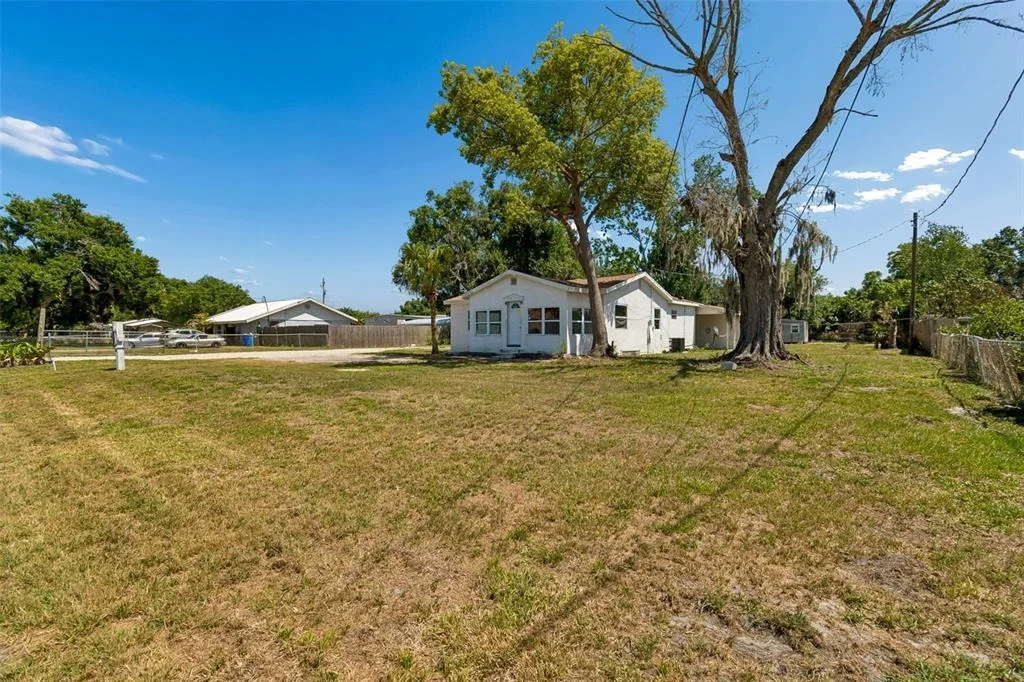 Photo of 1611 E SHELL POINT ROAD