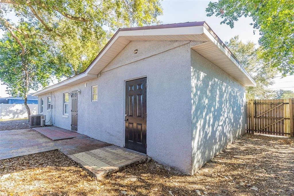 Photo of 4933 BALBOA DRIVE