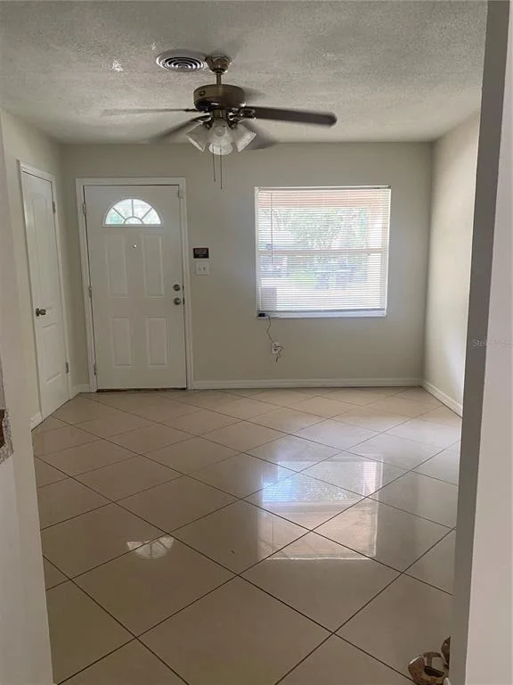 Photo of 1608 LONG LANE
