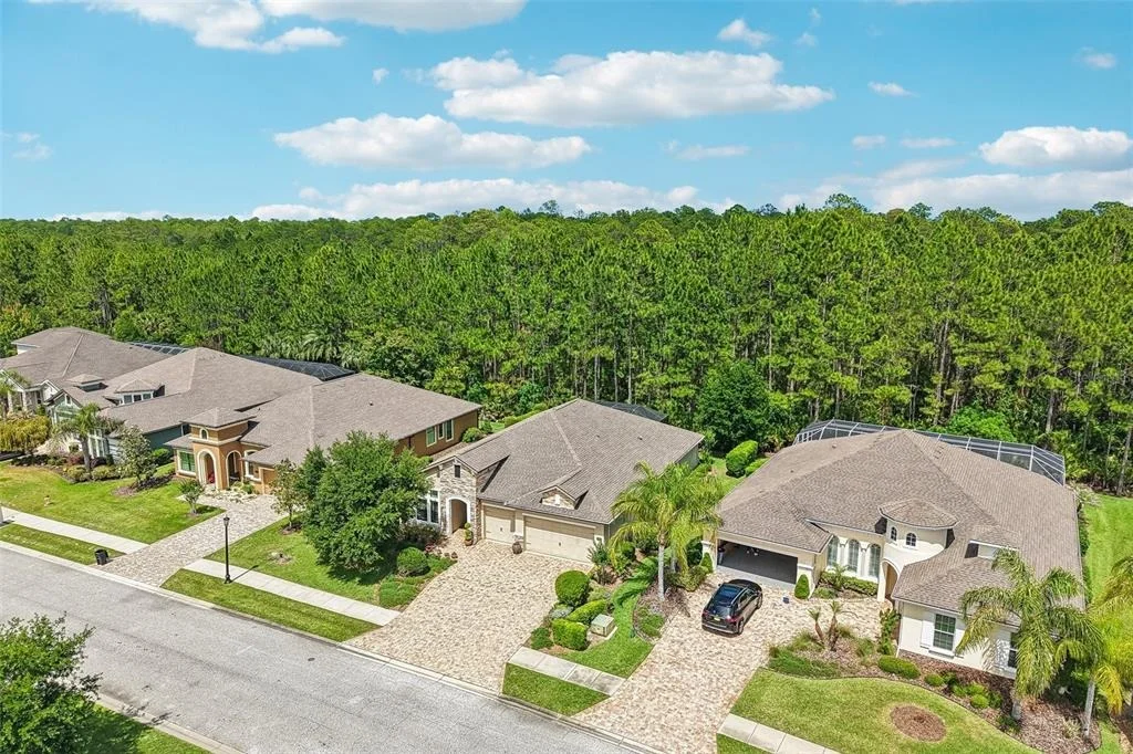 Photo of 648 SOUTHLAKE DRIVE