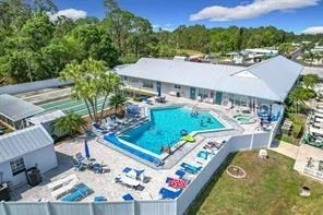 Photo of 450 PINE LOOP