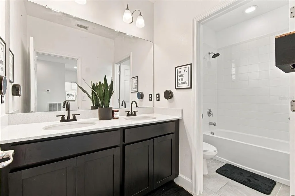 Photo of 5453 DEL CORONADO DRIVE