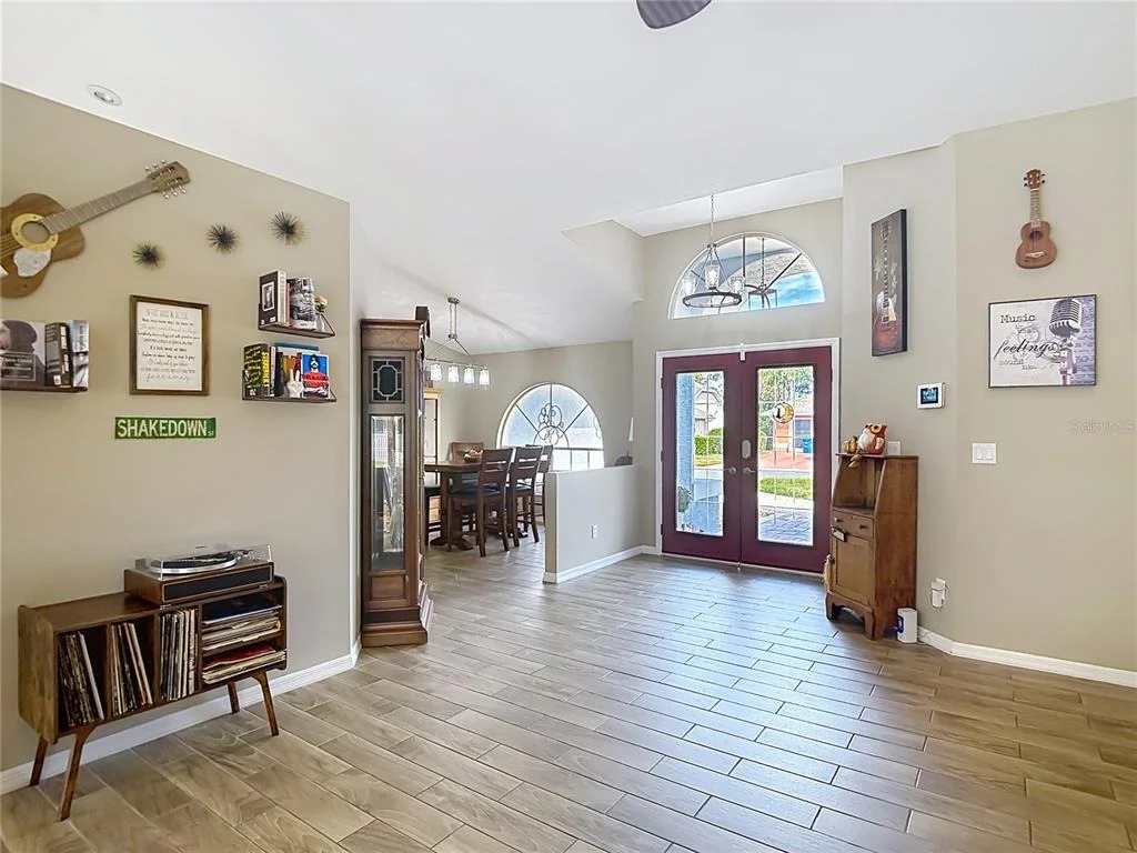 Photo of 1051 HOOK DRIVE