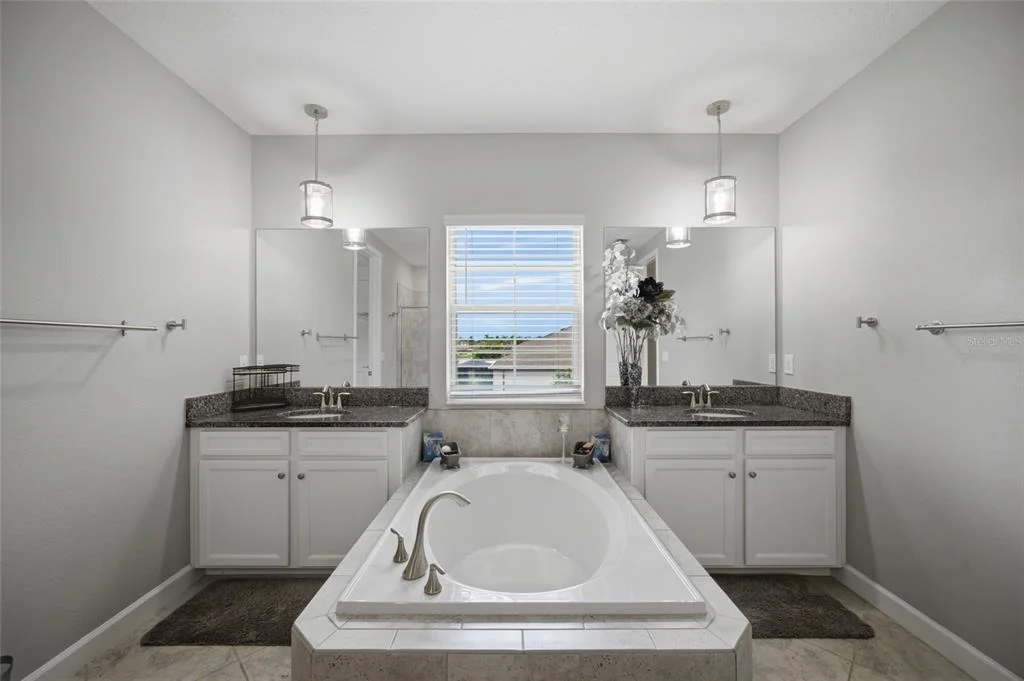 Photo of 11419 SUNBURST MARBLE ROAD