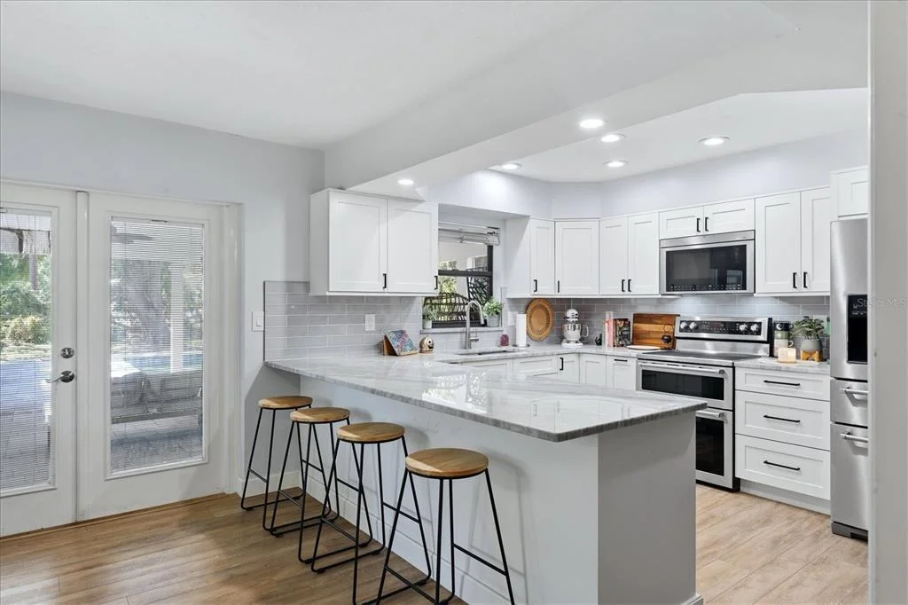 Photo of 10125 OAK RUN DRIVE