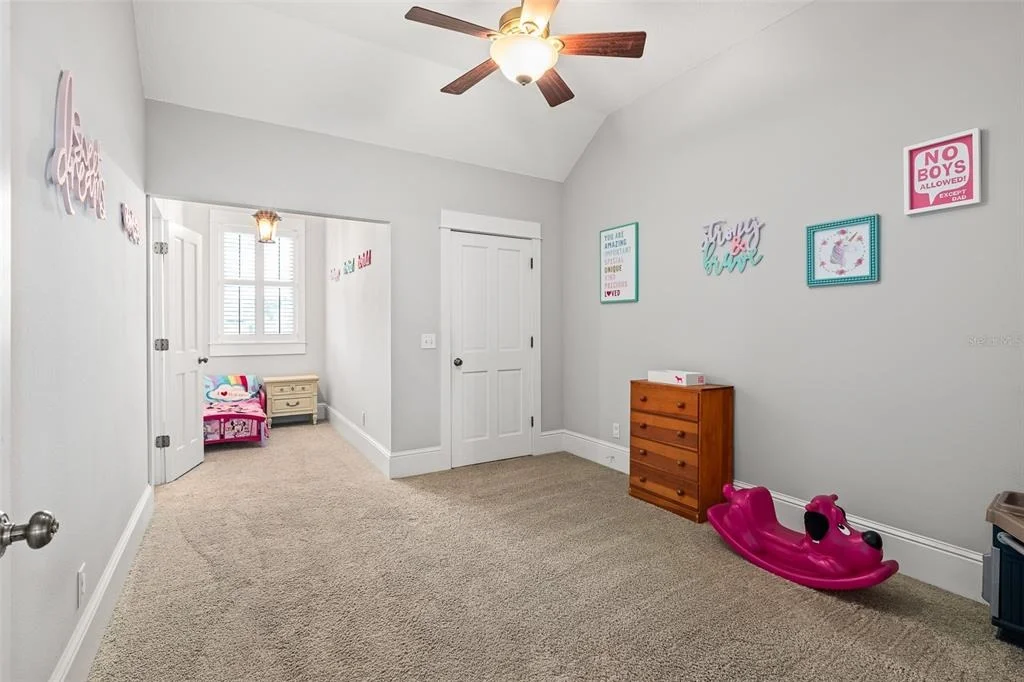 Photo of 2 HICKORY LANE