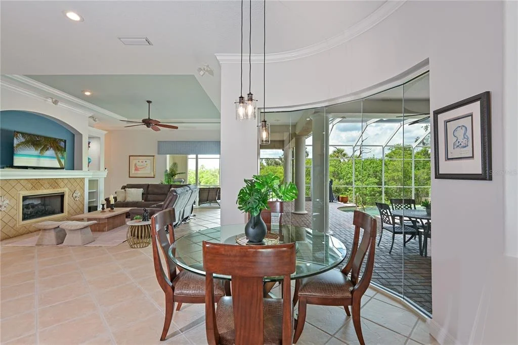 Photo of 11515 SAVANNAH LAKES DRIVE