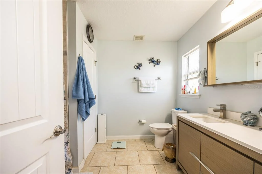 Photo of 6 RYBARK LANE