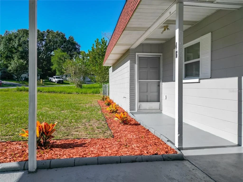 Photo of 46 LAKE COURT LOOP
